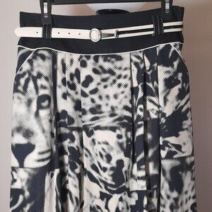 Brand New Tiger designed skirt with Belt